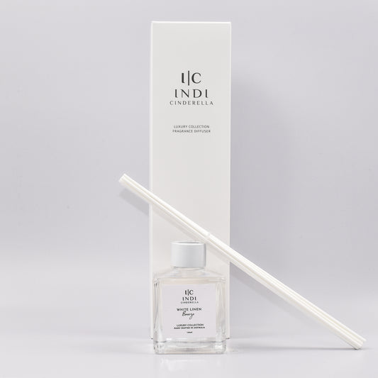 White Linen Breeze Reed Diffuser - White