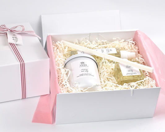 Pink Bouquet - The Essential Trio - Jasmine and Lily Gift Set