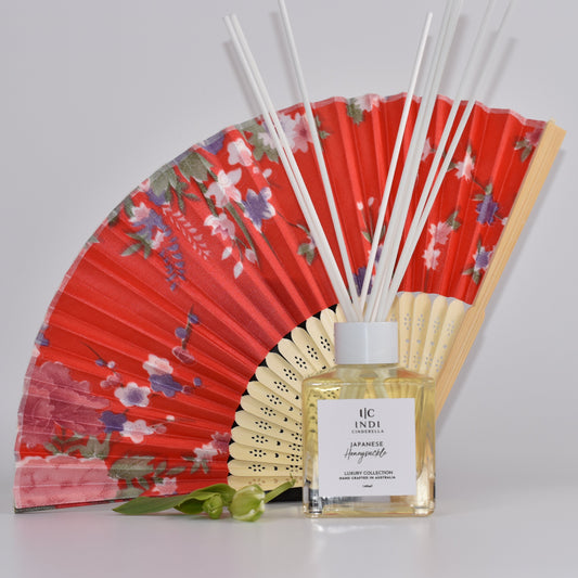 Japanese Honeysuckle Reed Diffuser - White